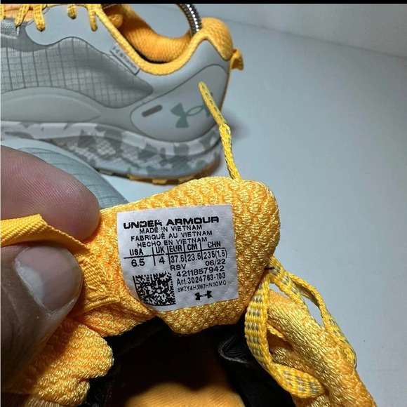 Under Armour Women Charged Bandit Tr 2  Gray Running Shoes Sz 6.5 (234 Box 27) - Picture 9 of 9